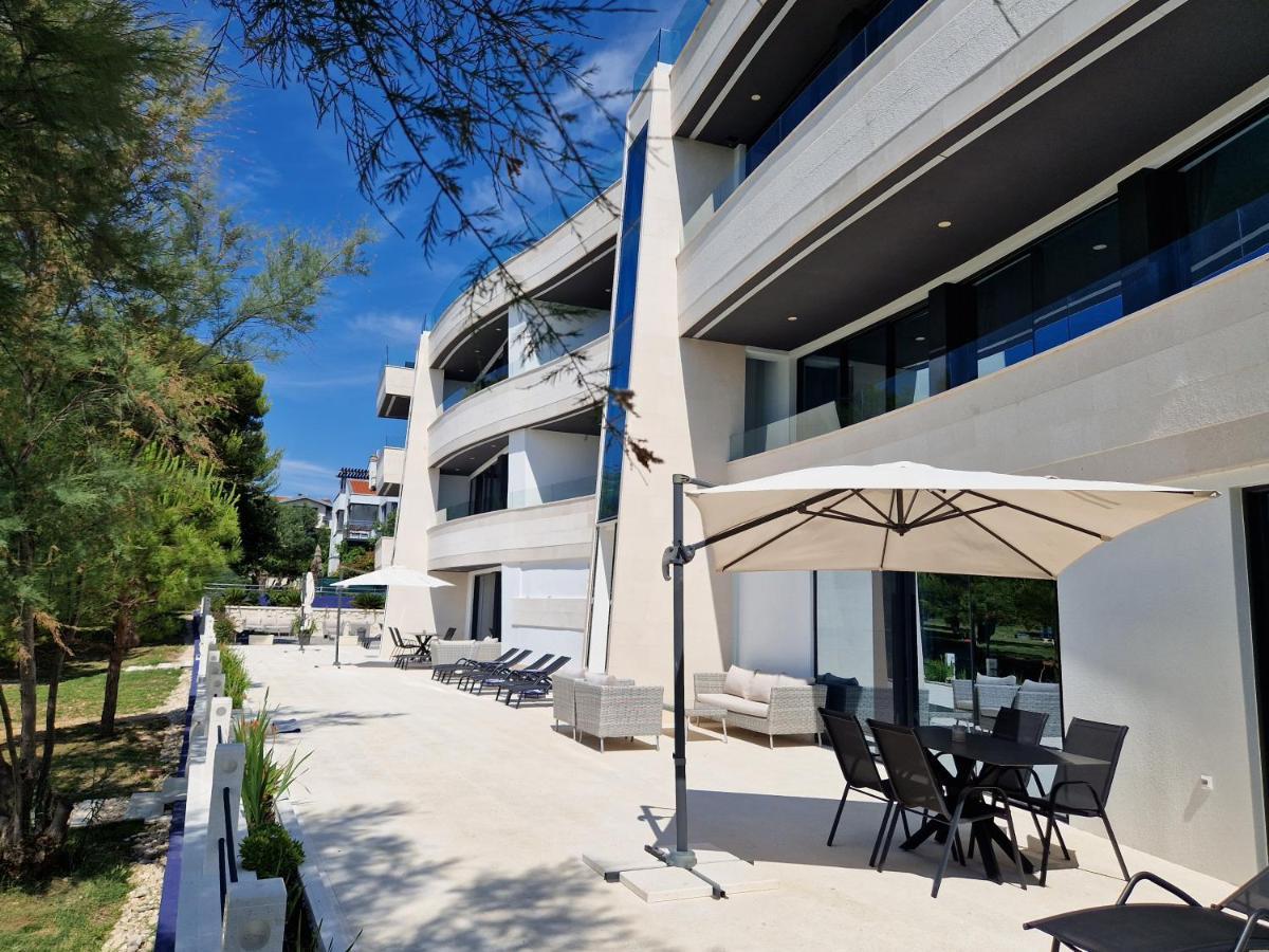 Dalmatia Infinity Apartment *